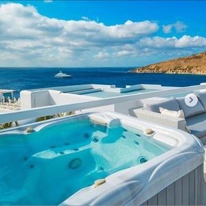 Meet your Posher, Lamar